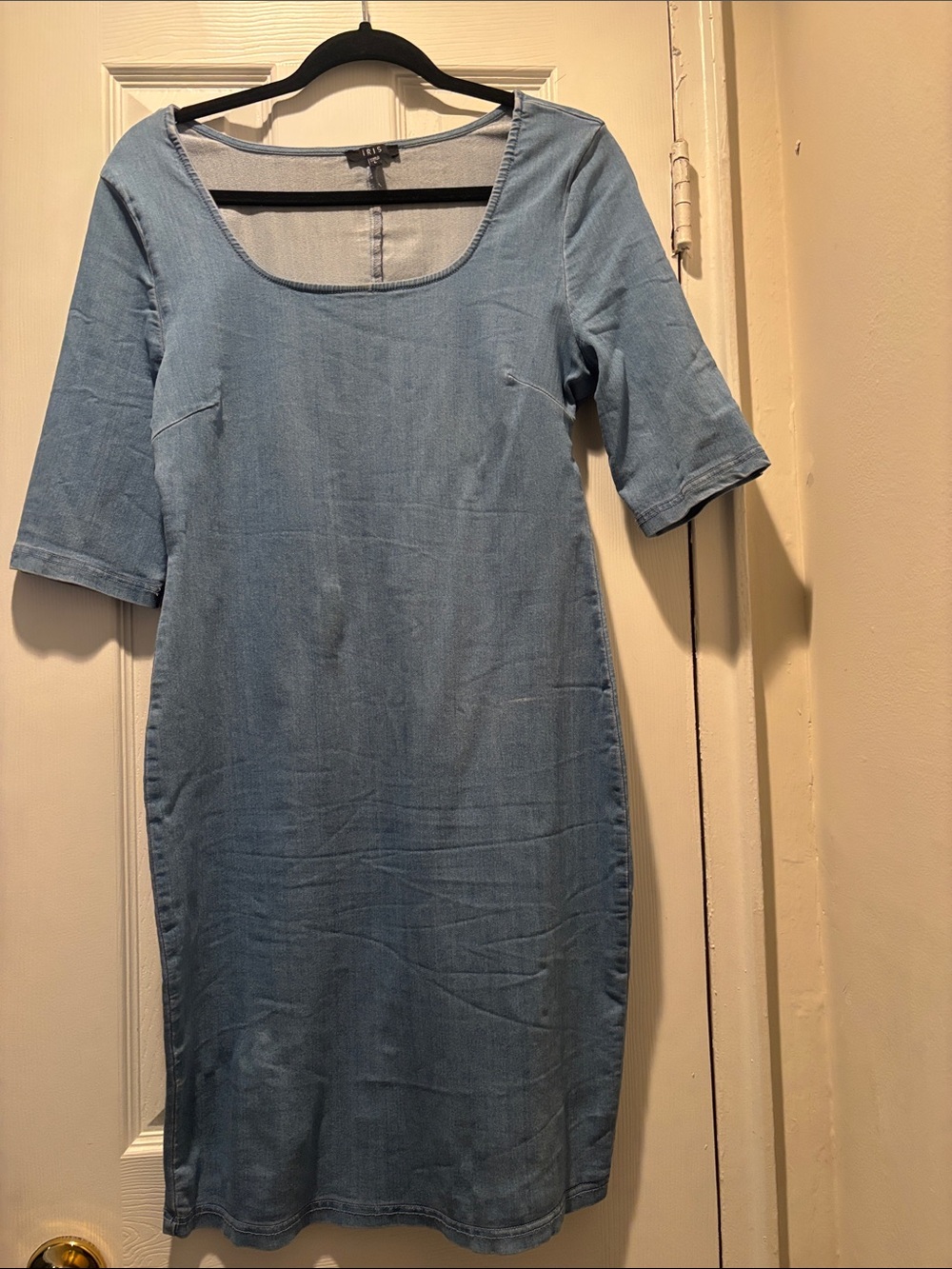 Light Blue Scoop Neck Denim-Style Women's Dress Size Large